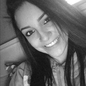 Meet your Posher, Rozlynn